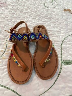 Refresh Tan Sandals with Multicolor Beaded Strap Size 8.5